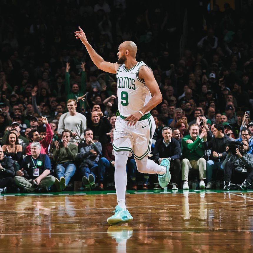 Derrick White esteve em destaque (Foto X/BOSTON CELTICS)