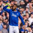 Beto a festejar com a camisola do Everton