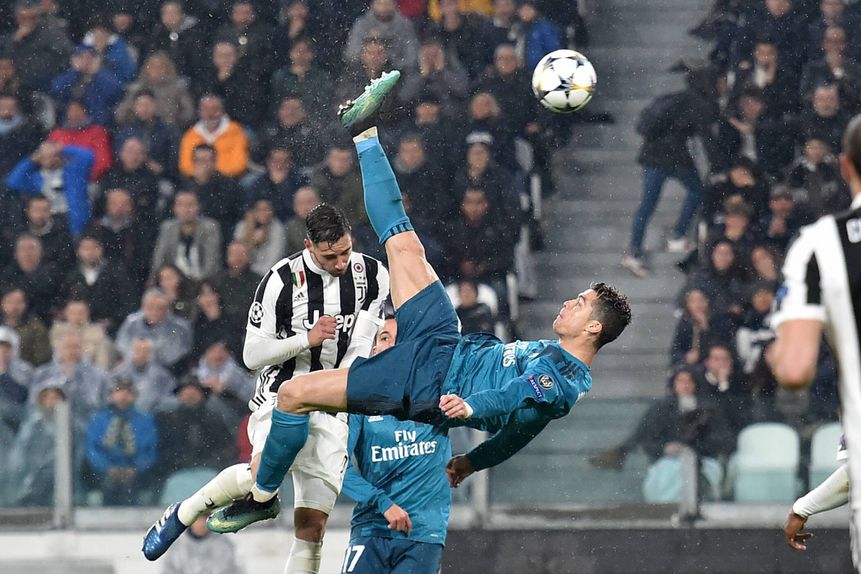 Cristiano Ronaldo com um belo gesto técnico frente à Juventus, quando representava o Real Madrid