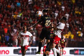 Sérgio Oliveira em destaque na vitória do Sport