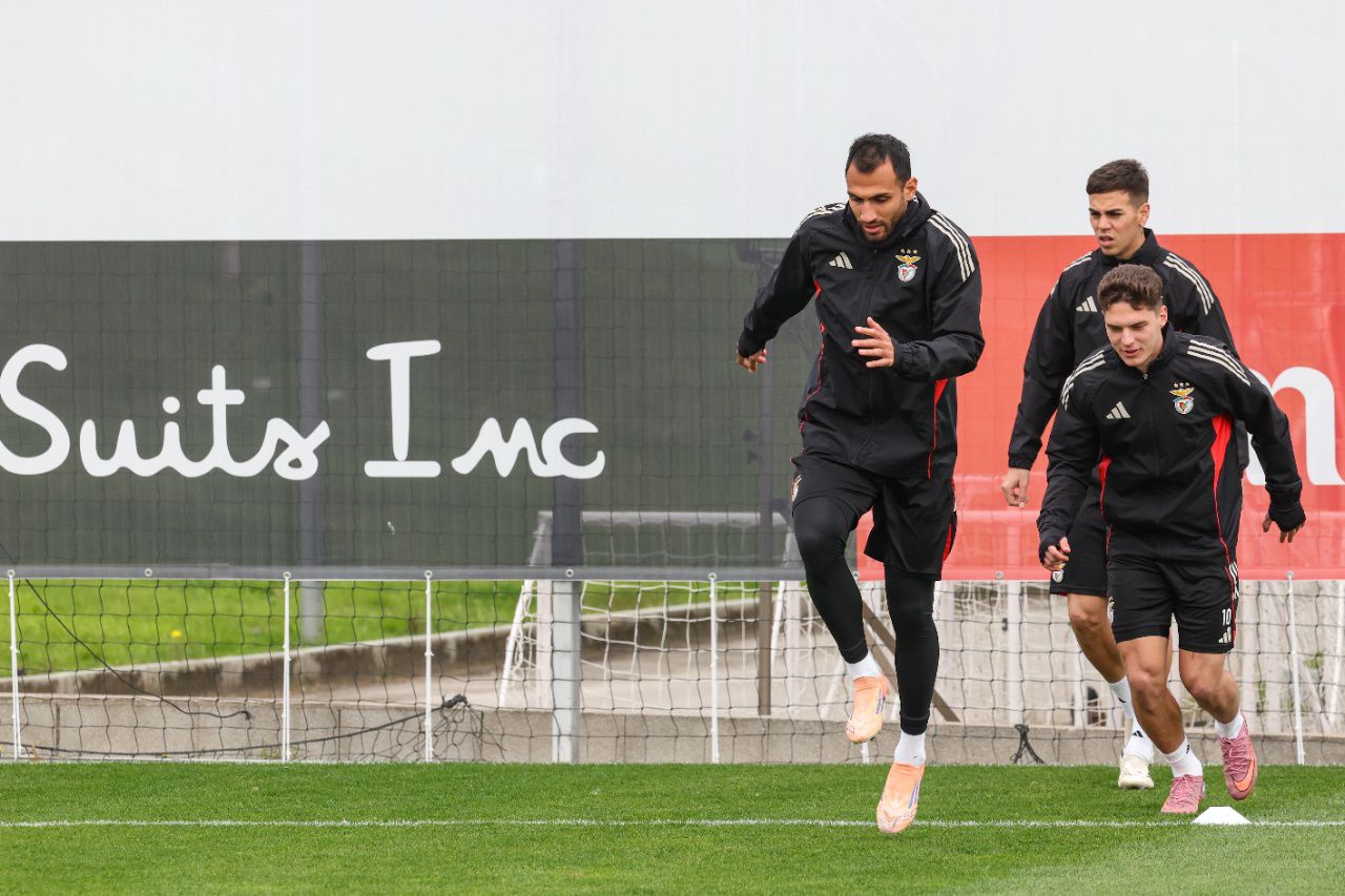 Pavlidis, Sudakov e Barrenechea