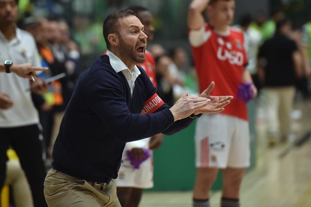 Cassiano Klein, treinador do Benfica - Foto: Miguel Nunes