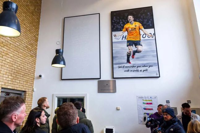 Wolverhampton inaugura novo memorial de homenagem a Diogo Jota