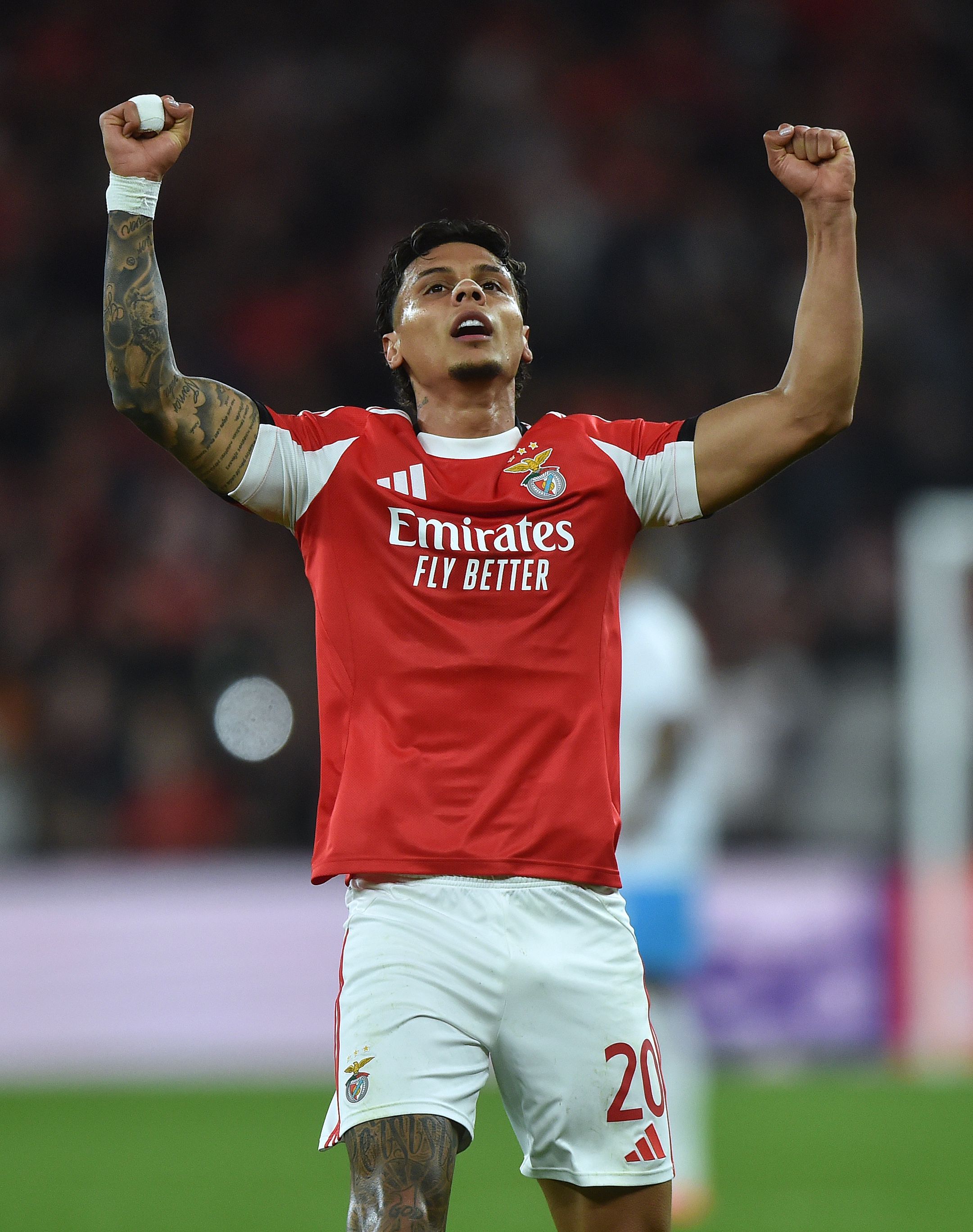 Richard Ríos está longe do melhor momento da época — Foto: Miguel Nunes