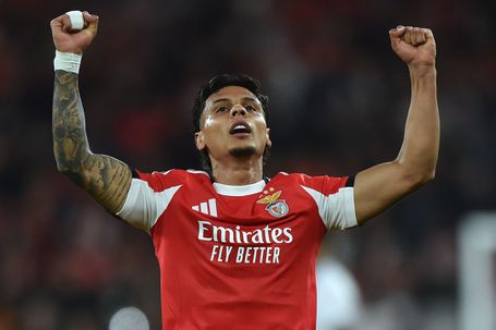 Richard Ríos soma 36 jogos, três golos e três assistências no Benfica — Foto: Miguel Nunes