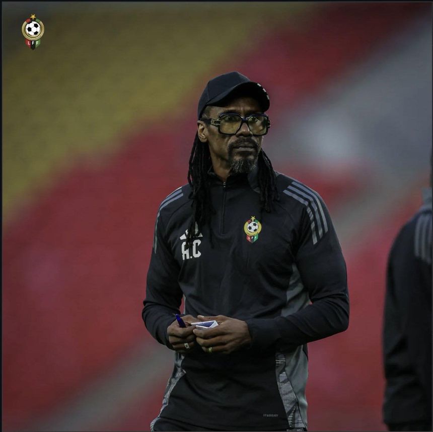 Aliou Cissé, ainda selecionador Líbio, aceitou convite parta treinar Angola...