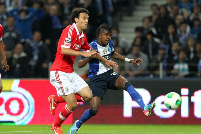 FC Porto 2-1 Benfica, 2012/13, jornada 33. Campeão: FC Porto Foto: A BOLA