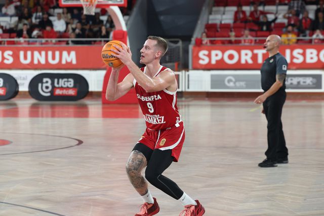 Drechel e Ekiyor conhecem as emoções do dérbi