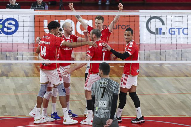 Final do play-off cada vez mais perto de ser dérbi