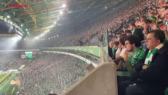 O ambiente em Alvalade durante o dérbi