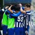 FC Porto B sofre, mas vence 'final' e aproxima-se do Paços