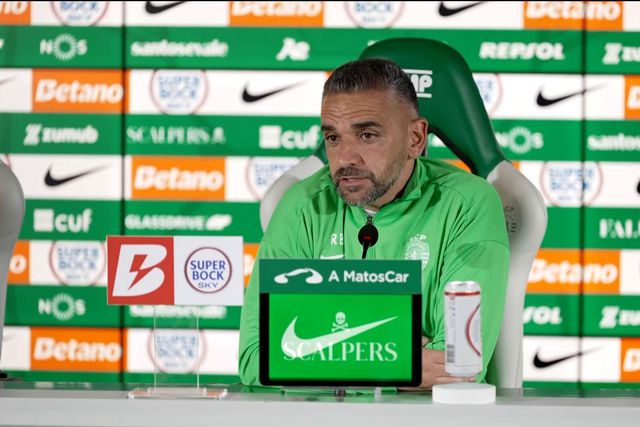 Rui Borges fez a antevisão do jogo com o V. Guimarães, em Alcochete