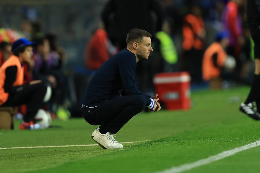 Martín Anselmi analisou derrota expressiva no clássico (Grafislab)