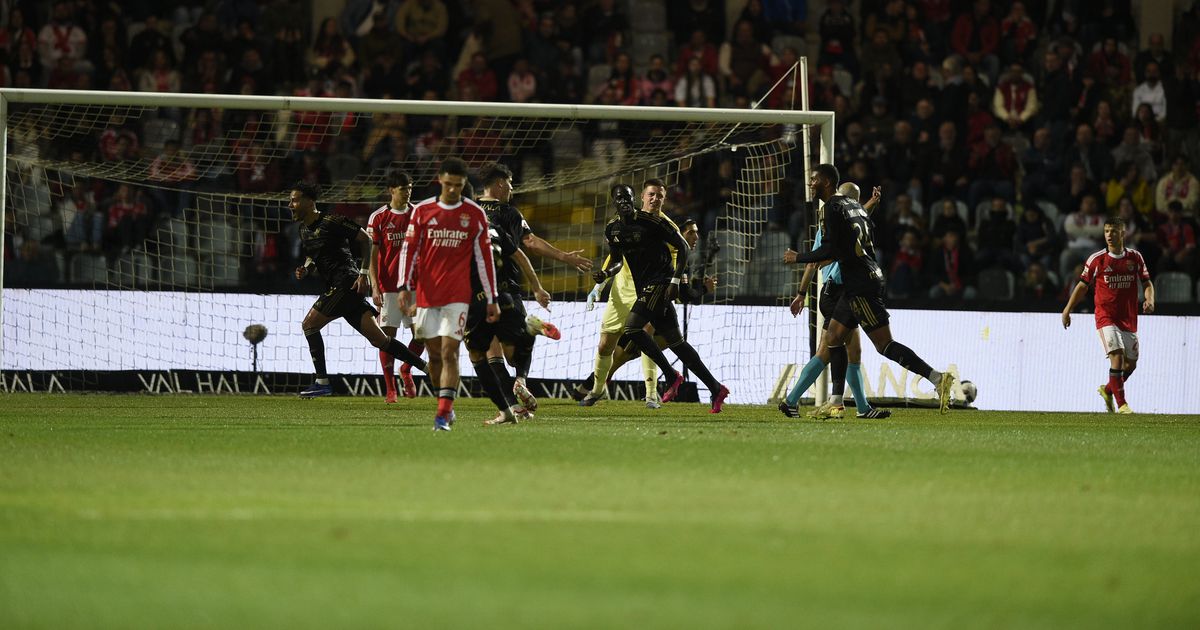 VÍDEO: 'lei do ex' trama Benfica em Rio Maior