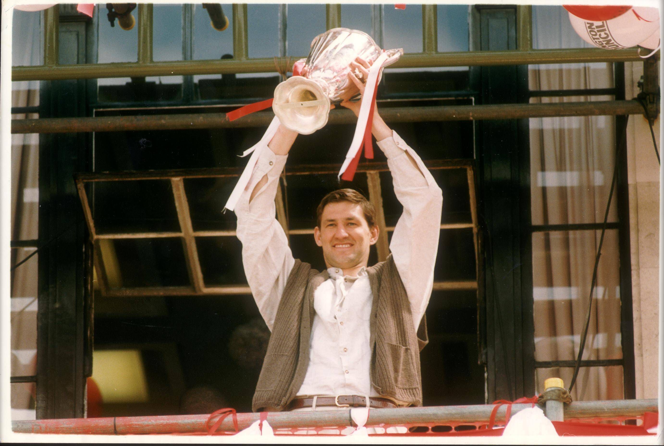 Tony Adams – 669 jogos no Arsenal (IMAGO)