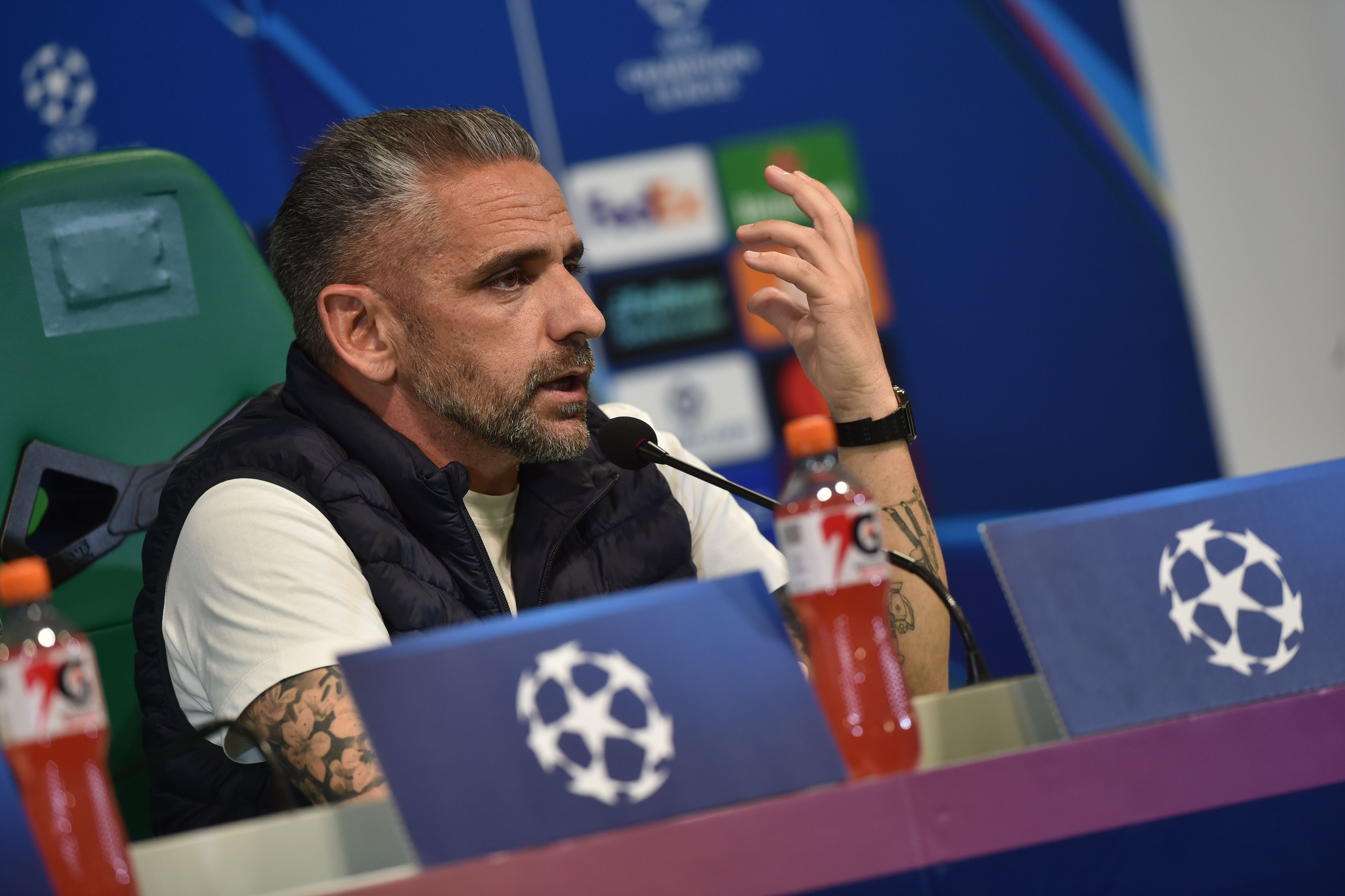 Rui Borges na conferência de imprensa em Alvalade - Foto: Miguel Nunes