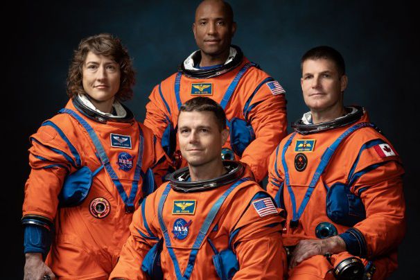 Eis a tripulação: Christina Koch, Reid Wiseman, Victor Glover (da NASA) e Jeremy Hansen (da Agência Espacial Canadiana) - Foto: NASA
