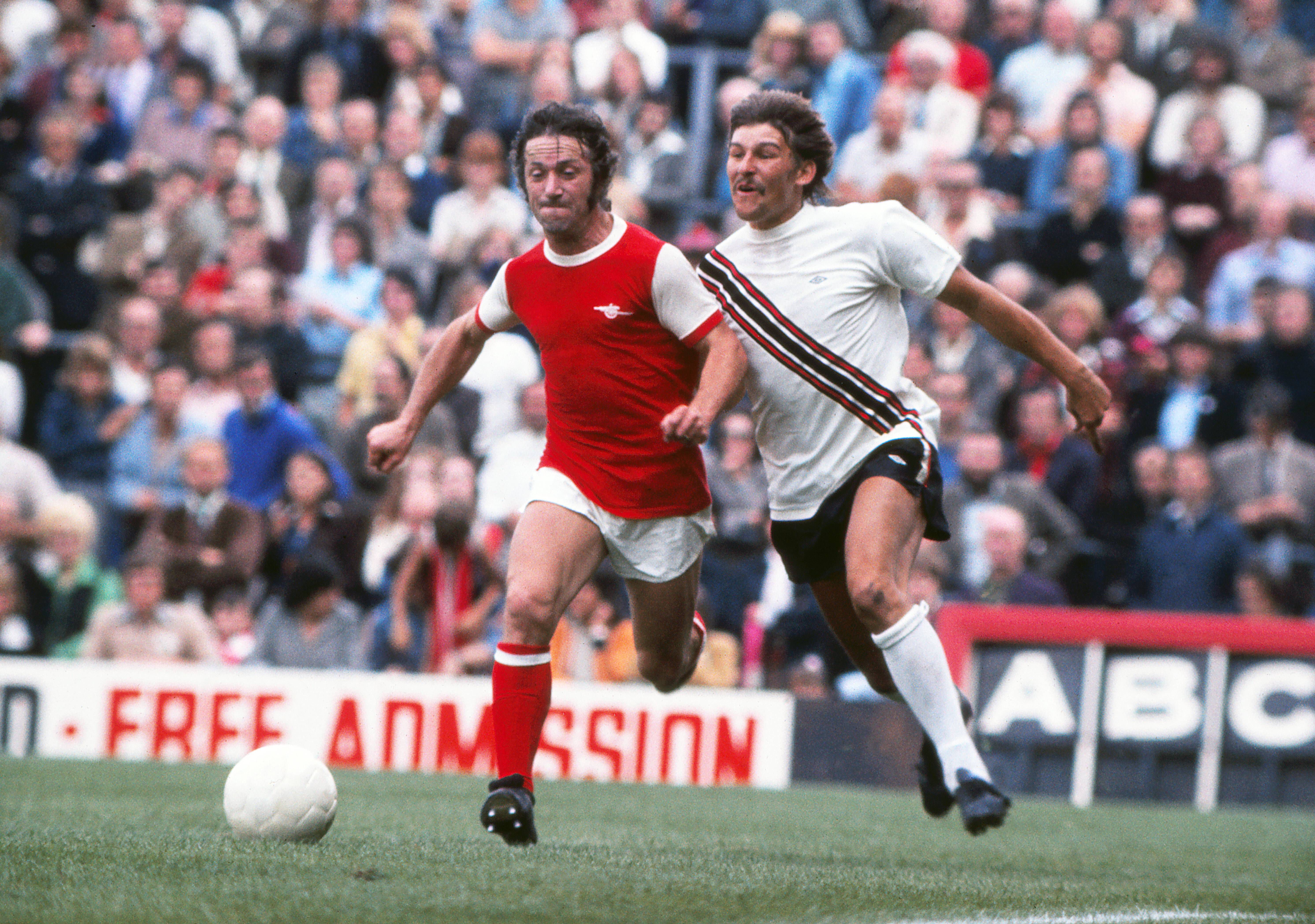 George Armstrong – 621 jogos no Arsenal (IMAGO)