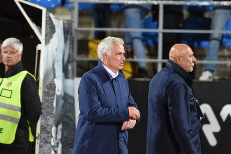 José Mourinho, treinador do Benfica - Foto: Sérgio Miguel Santos (Casa Pia-Benfica)
