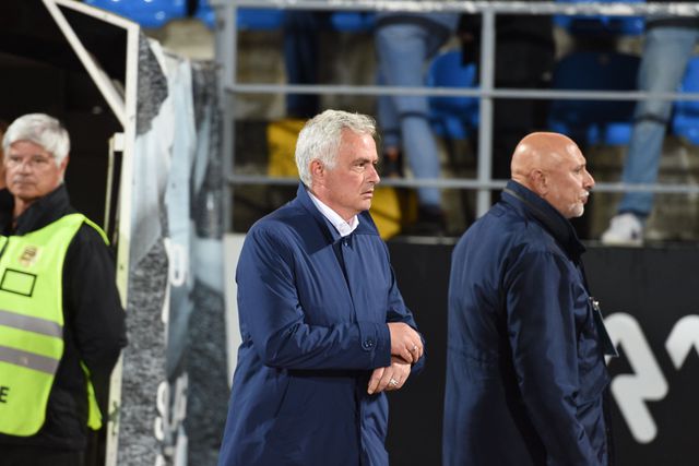 José Mourinho, treinador do Benfica - Foto: Sérgio Miguel Santos (Casa Pia-Benfica)