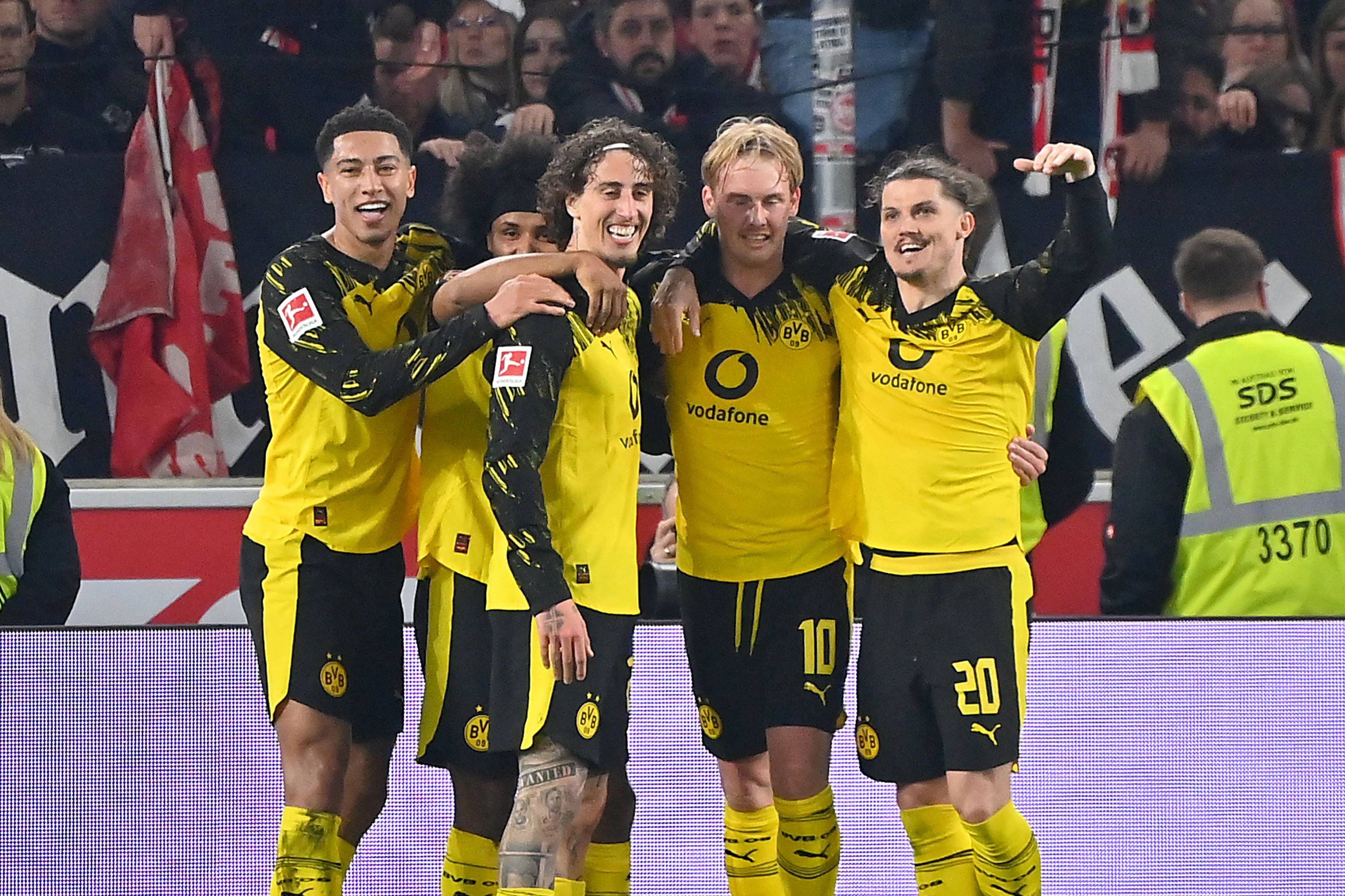 Fábio Silva assistiu Brandt para o 2-0 do Dortmund-Estugarda