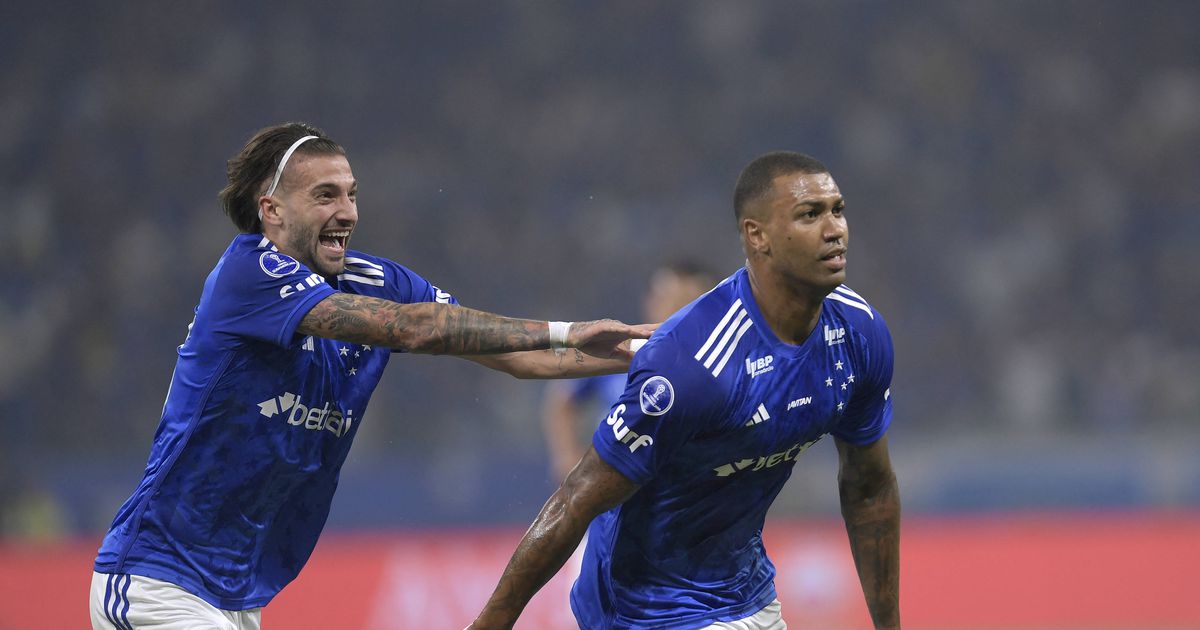 Jogador de Artur Jorge criticou colega no WhatsApp... e foi afastado do plantel