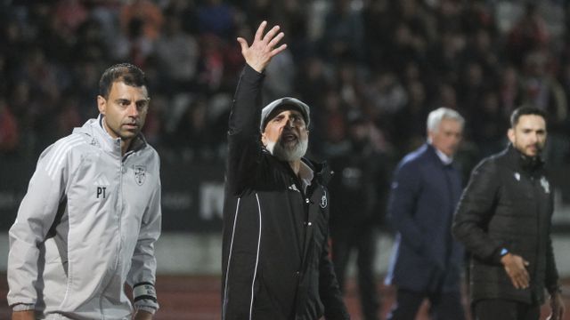 Álvaro Pacheco, treinador do Casa Pia - Foto: CARLOS BARROSO/LUSA