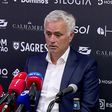 Mourinho explica porque terminou o jogo com Pavlidis, Ivanovic e Anísio Cabral