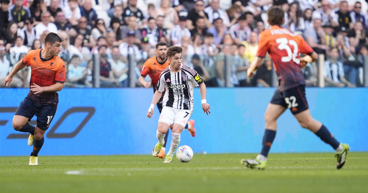 Juventus vence com assistência de Francisco Conceição