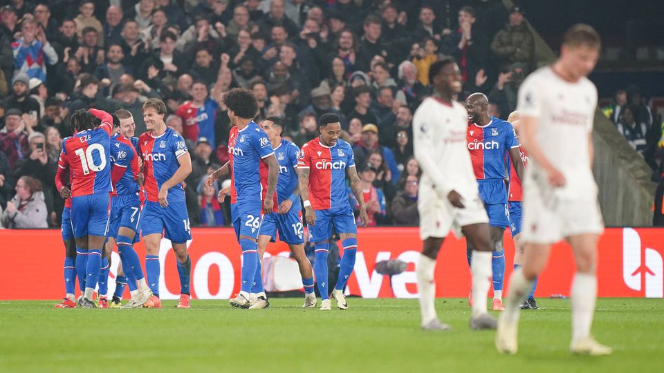 Man. United humilhado em casa do Crystal Palace