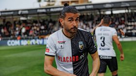 Farense: Mattheus Oliveira ruma ao Khorfakkan