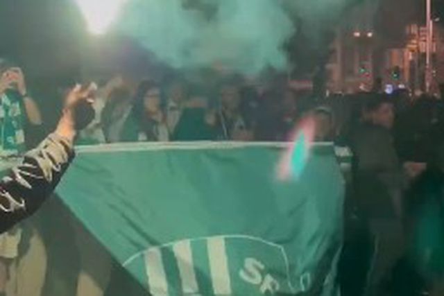 Sporting campeão: festa no Porto na rotunda da Boavista