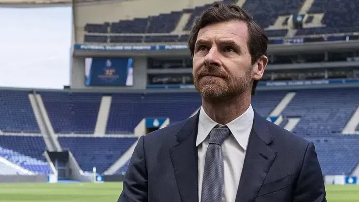 Villas-Boas assina protocolo para a construção de uma academia «de excelência»