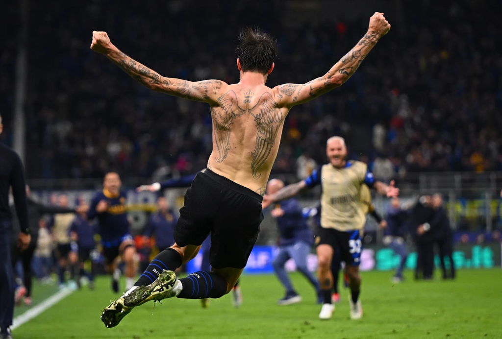 Se houvesse futebol no século 16, este jogo seria quadro de Da Vinci (crónica)