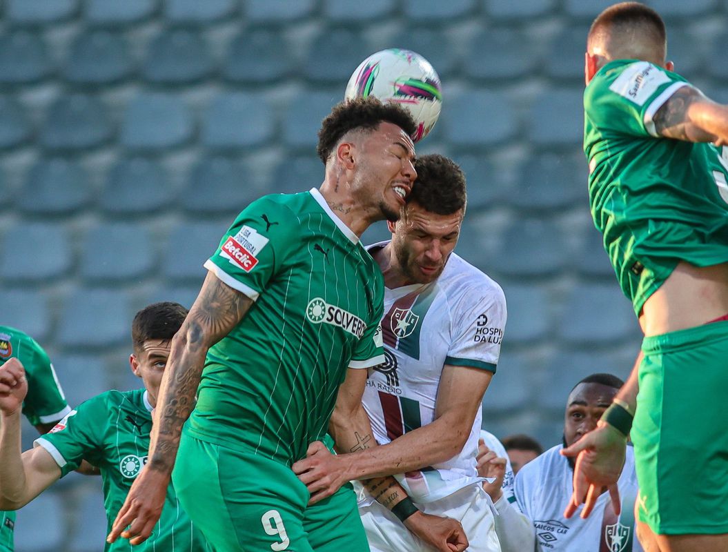 Desacato e expulsões no final do Rio Ave-Estrela da Amadora (vídeo)