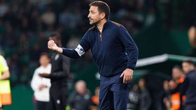 Apenas Benfica resistiu ao poderio açoriano esta temporada