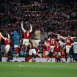 Arsenal sobrevive nas meias da Champions mas ainda está muito longe do registo do Benfica (fotos)