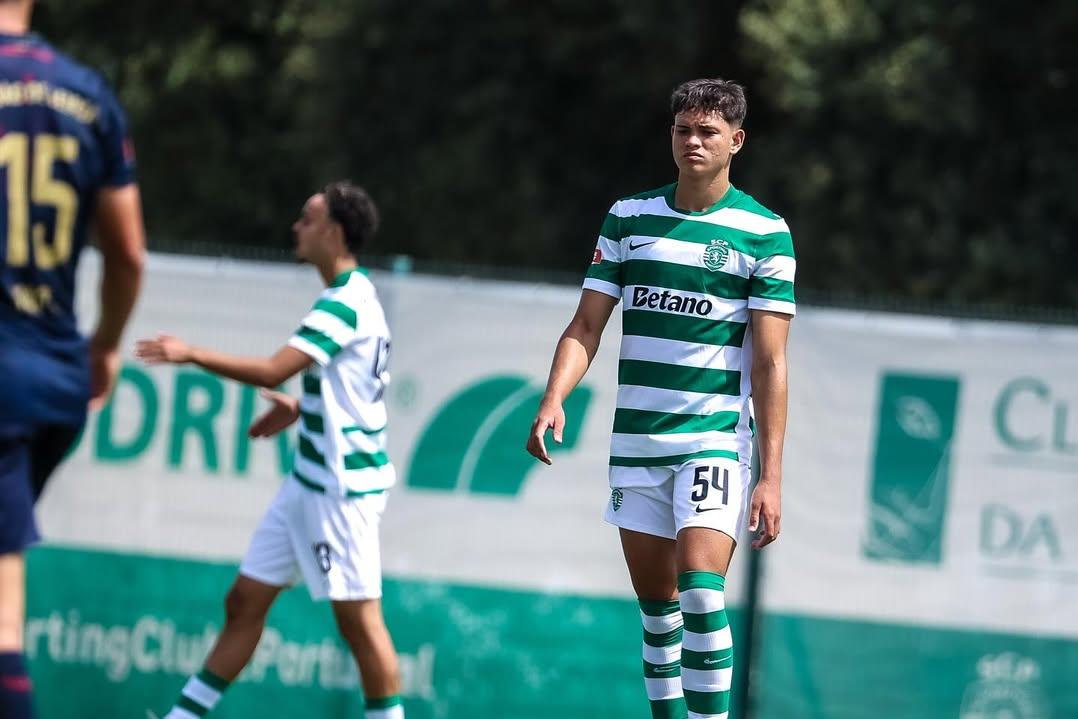 Bruno Ramos será um dos três  jovens a subir ao plantel principal na próxima época - Foto: INSTAGRAM BRUNO RAMOS