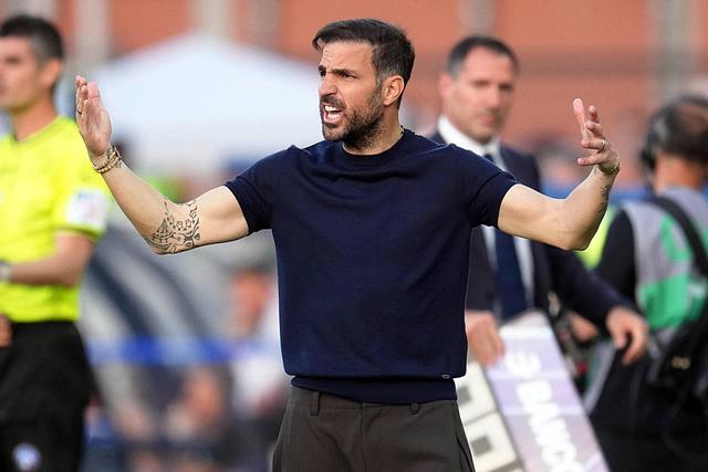 Cesc Fàbregas deu curioso exemplo com Dembélé como protagonista — Foto: IMAGO