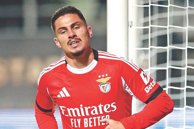Franjo Ivanovic foi contratado ao St. Gilloise no último verão e tem contrato com o Benfica até 2030 — Foto: Carlos Vidigarl Jr./Kapta+