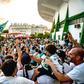 A vasta massa adepta vitoriana celebra a subida ao Campeonato de Portugal - Foto: Vitória de Setúbal