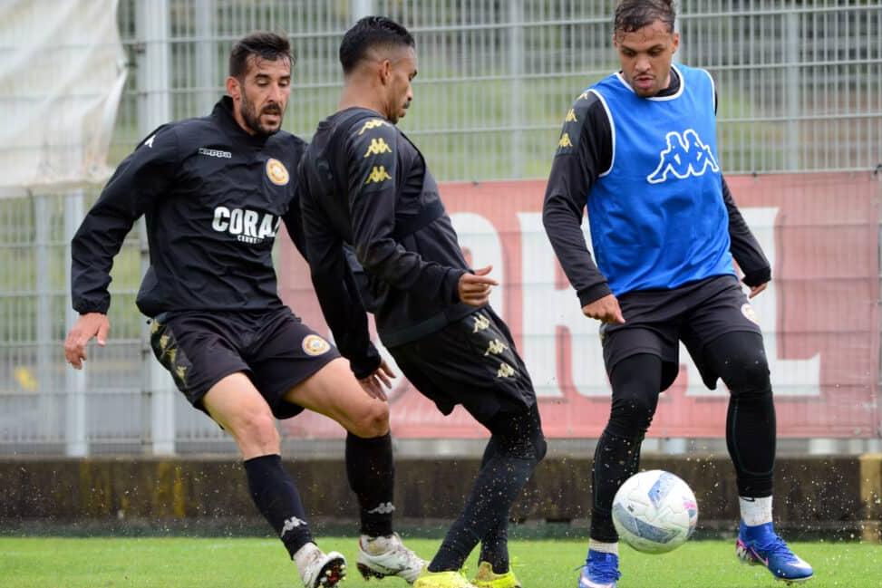 Treino do Nacional no Campo do Centenário. -Foto: CD NACIONAL