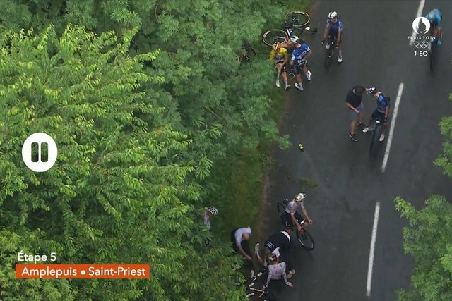 Critério do Dauphiné: queda coletiva provoca neutralização da etapa
