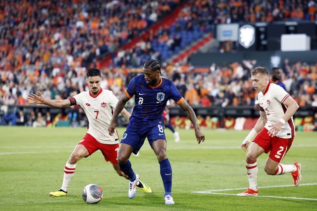 Eustáquio titular na goleada sofrida pelo Canadá frente aos Países Baixos