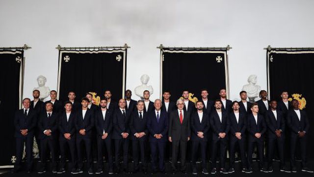 Não faltou a 'selfie': Marcelo recebeu a Seleção