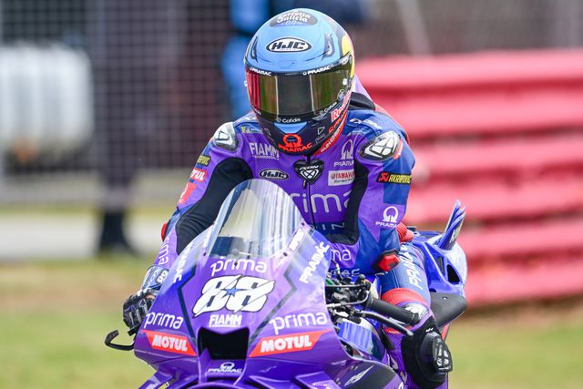 Miguel Oliveira ao voltante da Pramac Yamaha