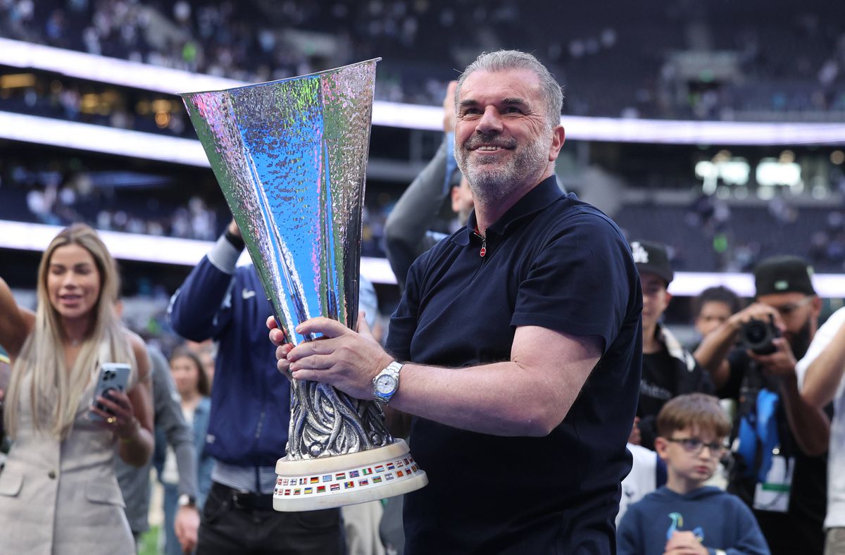 Oficial: bateu Amorim na final da Liga Europa, mas é despedido do Tottenham