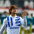 FC Porto: Mora vence golo de maio da Liga