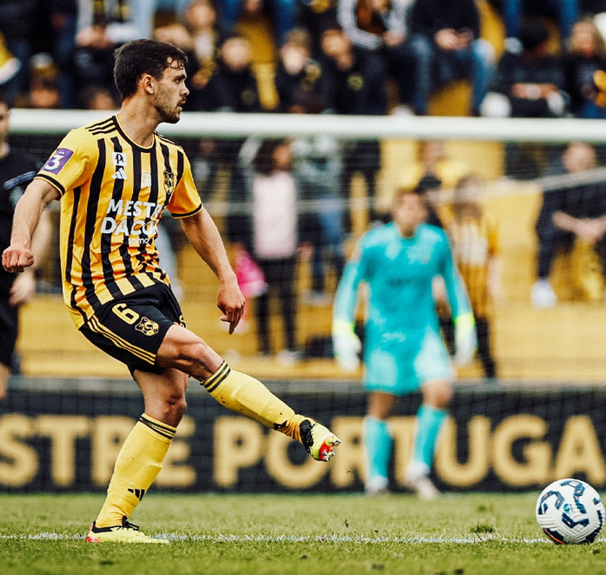 Henrique Martins está prestes a trocar Lourosa por Felgueiras (Foto: Lusitânia de Lourosa)