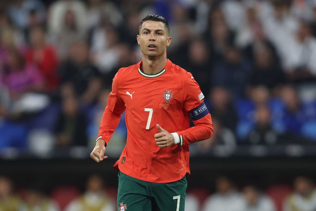 Cristiano Ronaldo com a camisola da Seleção